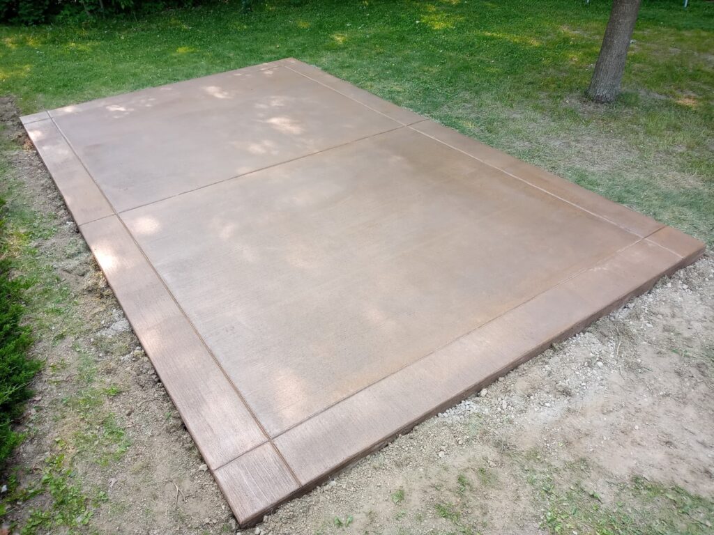 Concrete patio pinic pad - flatwork michigan