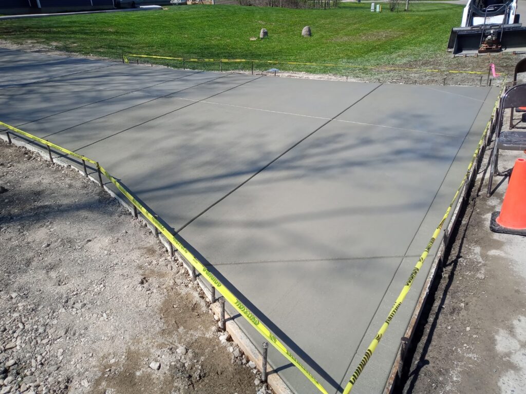 new concrete driveway flatwork Grand Blanc MI