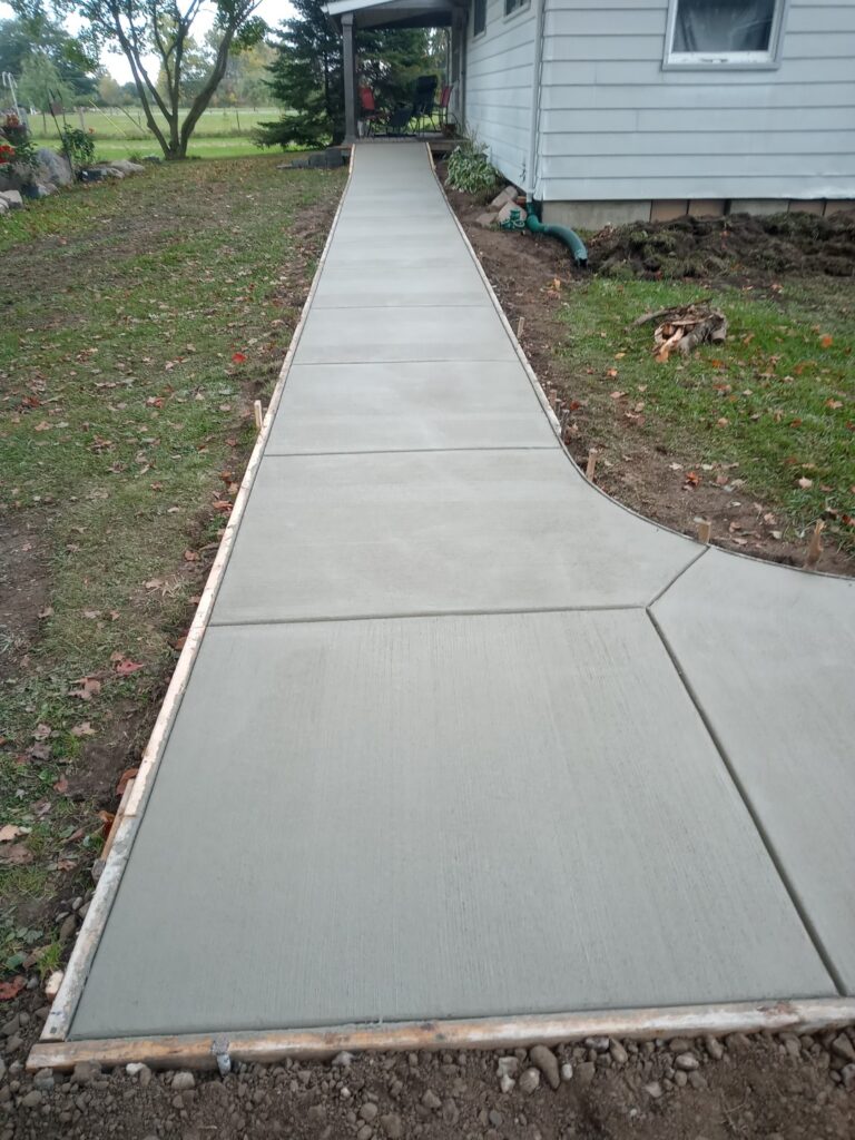 new residential concrete sidewalk