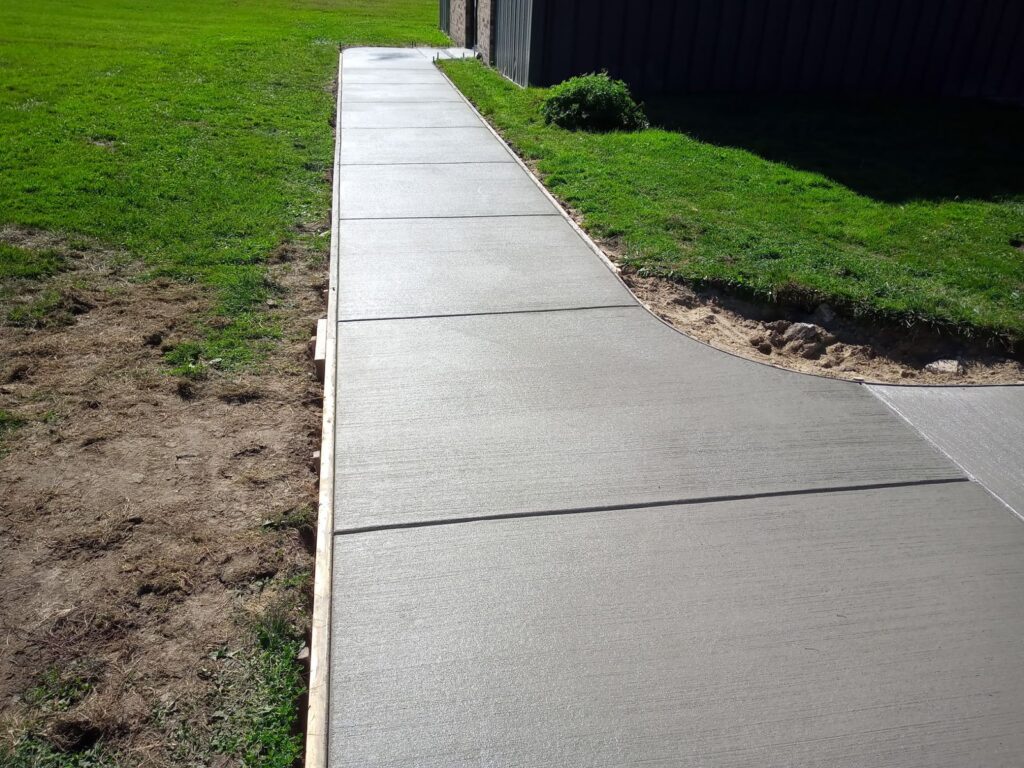 Commercial Sidewalk concrete flatwork 2